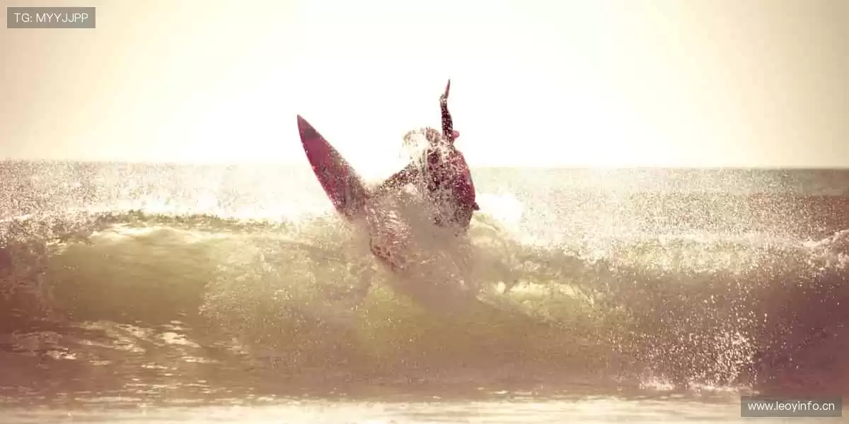 💬边看边聊，弹幕狂欢点燃观赛热情！🎉